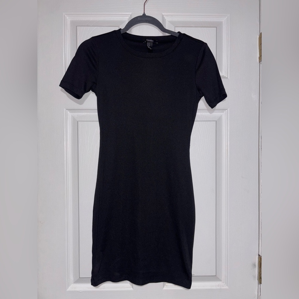 Forever 21 Classic Ribbed Body Con Dress